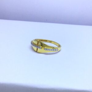 designing fancy ladies gold ring