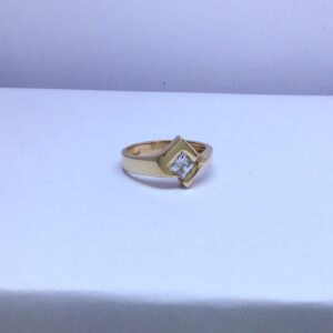 rose gold fancy ladies ring