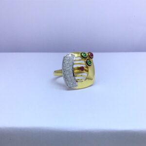designing fancy square gold ladies ring