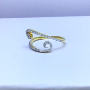Designing ladies fancy gold ring