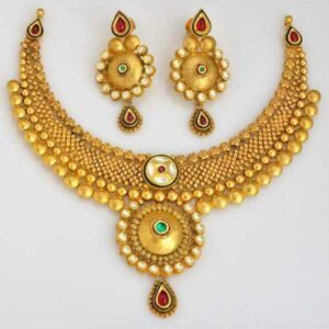 Traditional Indian Design 22KT Yellow Gold Necklace Set