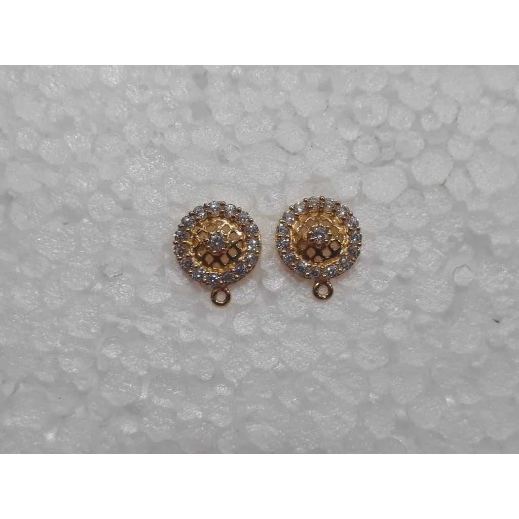 18KT Gold Ladies Earrings