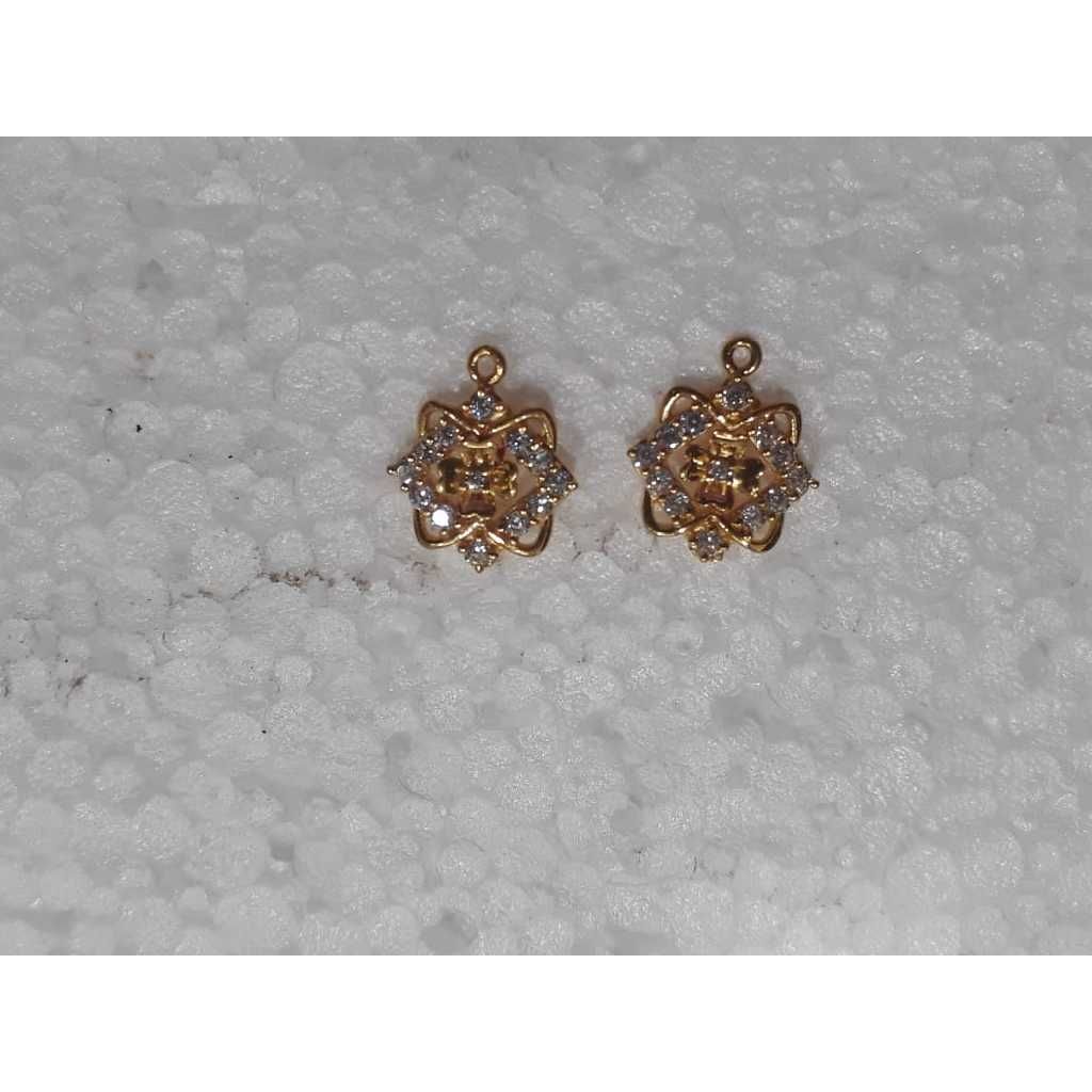 18KT Gold Dazzling  Earrings