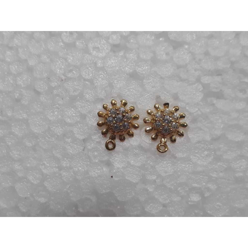 18KT Gold Fancy Earrings