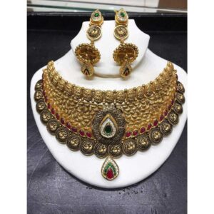 Antique Kundan Style  Ladies Necklace Set