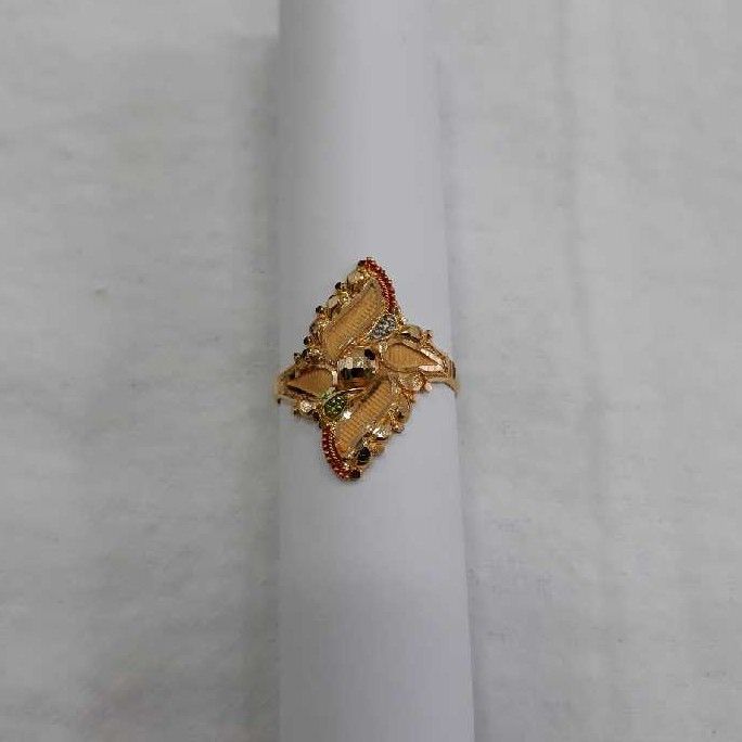 22kt Gold Ladies Ring