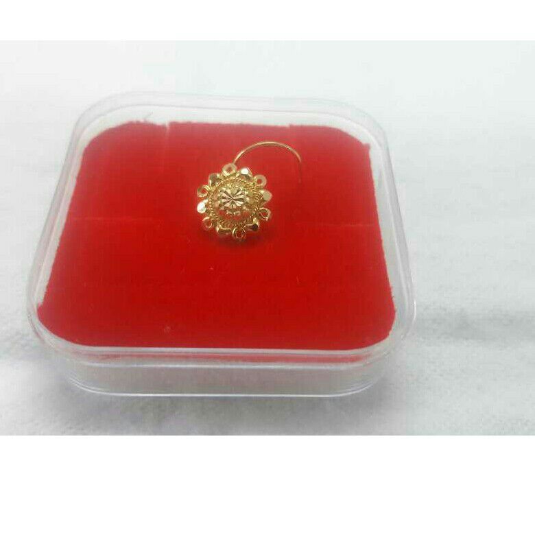 18kt Gold Nose Pin