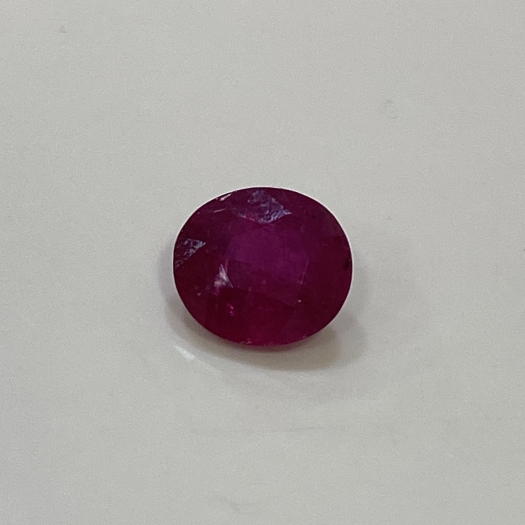 3.58ct oval red ruby-manek