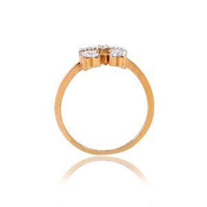916 Gold Square Design Diamond Ring