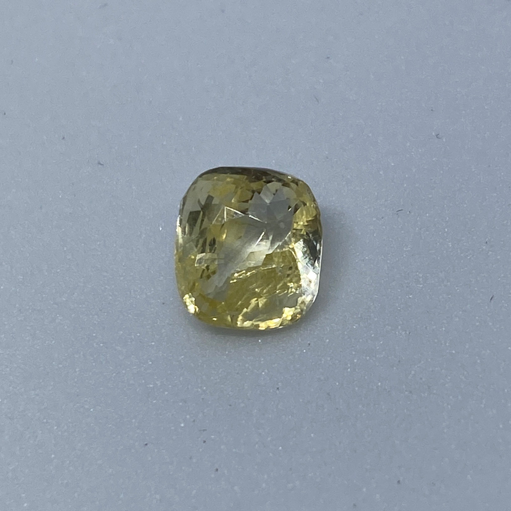 3.00ct cushion yellow yellow-sapphire-pukhraj