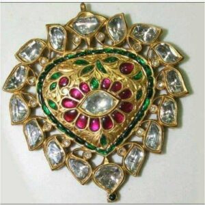 22kt Gold Stylish Jadtar Pendant