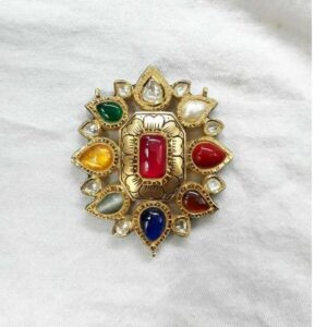 22KT Gold Jadtar Pendant