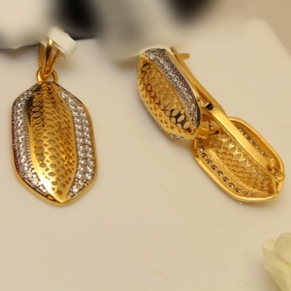 Unique Style 916 Gold Pendant Set For Women