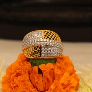 916 Gold Stylish Ladies Ring