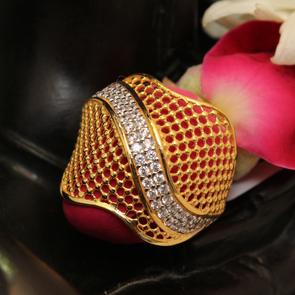 916 Designer Gold Women Rings