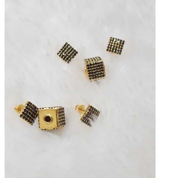 Gold Antique Ladies Pendant Set