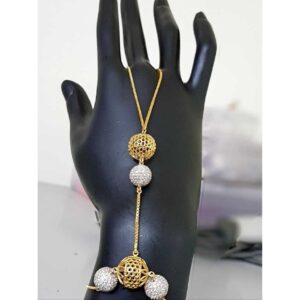 Delicate Gold Ladies Pocha