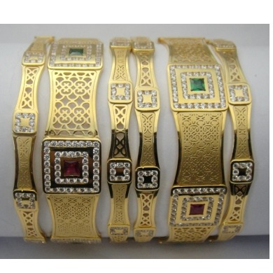 916 Gold Classic Meenakari Bangle Set