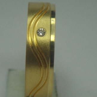 Stylish 916 Gold CNC Couple Ring