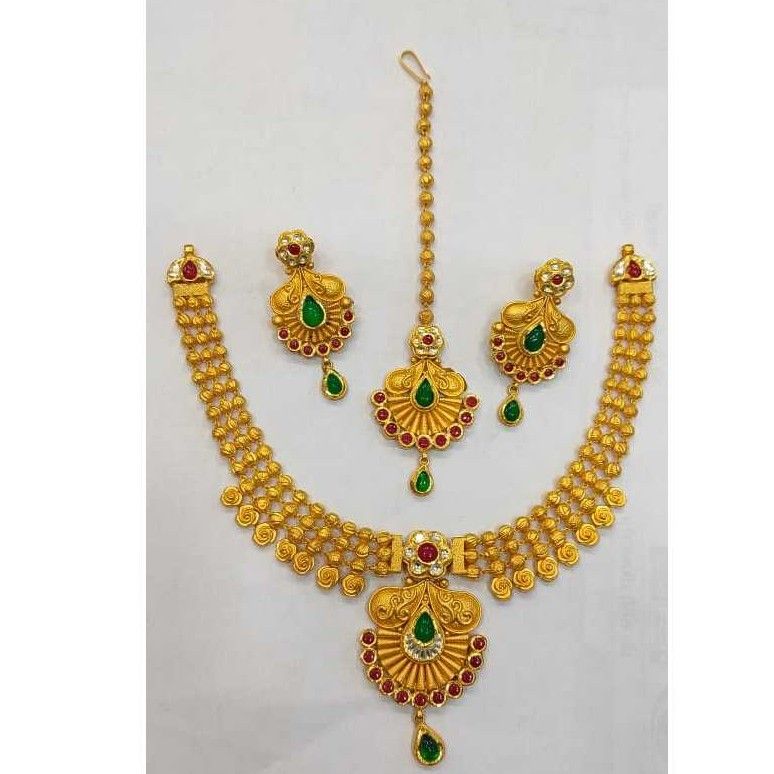 916 Necklace Set