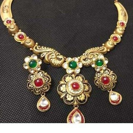 Necklace Set