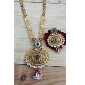 Necklace set