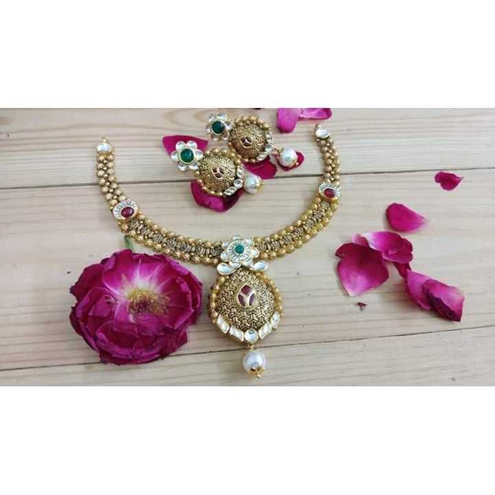 916 Gold Half Necklace Set With Peral
