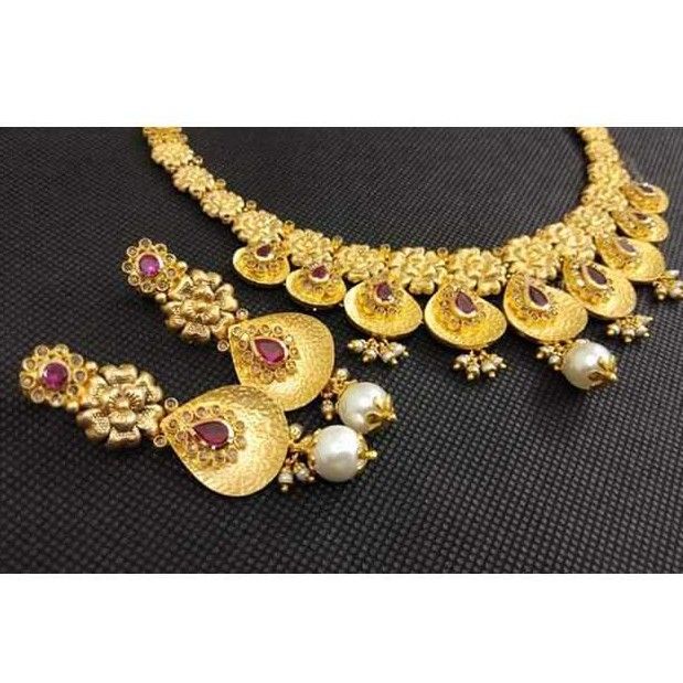 916 Jadtar Antique Necklace Set