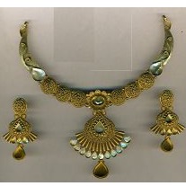 916 Gold Antique Attractive yellow Necklace Set