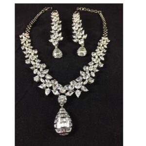 Attractive Imitation Modern Necklace