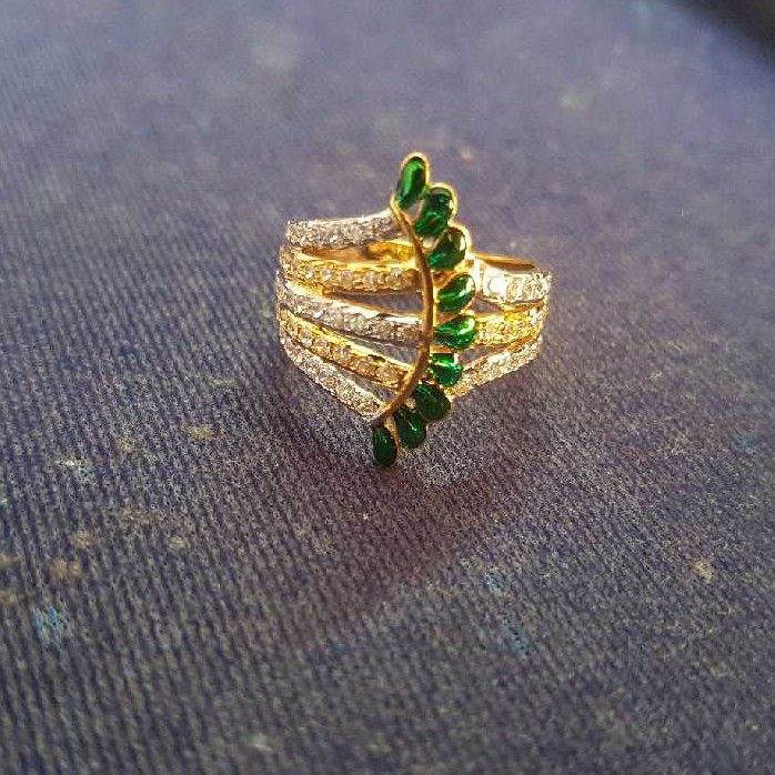22k Gold Modern Ladies Ring