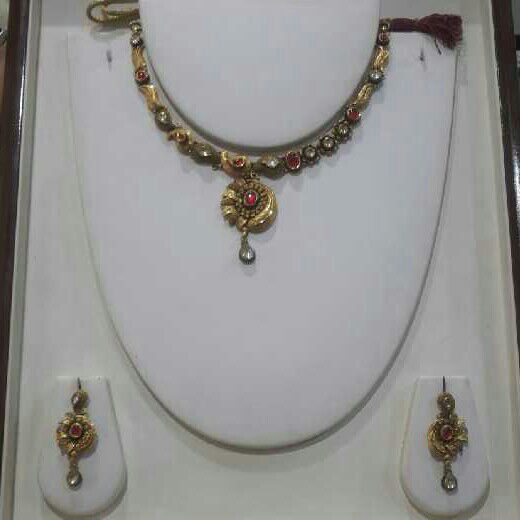 Gold Antique Jadtar Necklace Set
