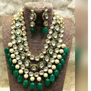 Handmade Kundan Necklace Set
