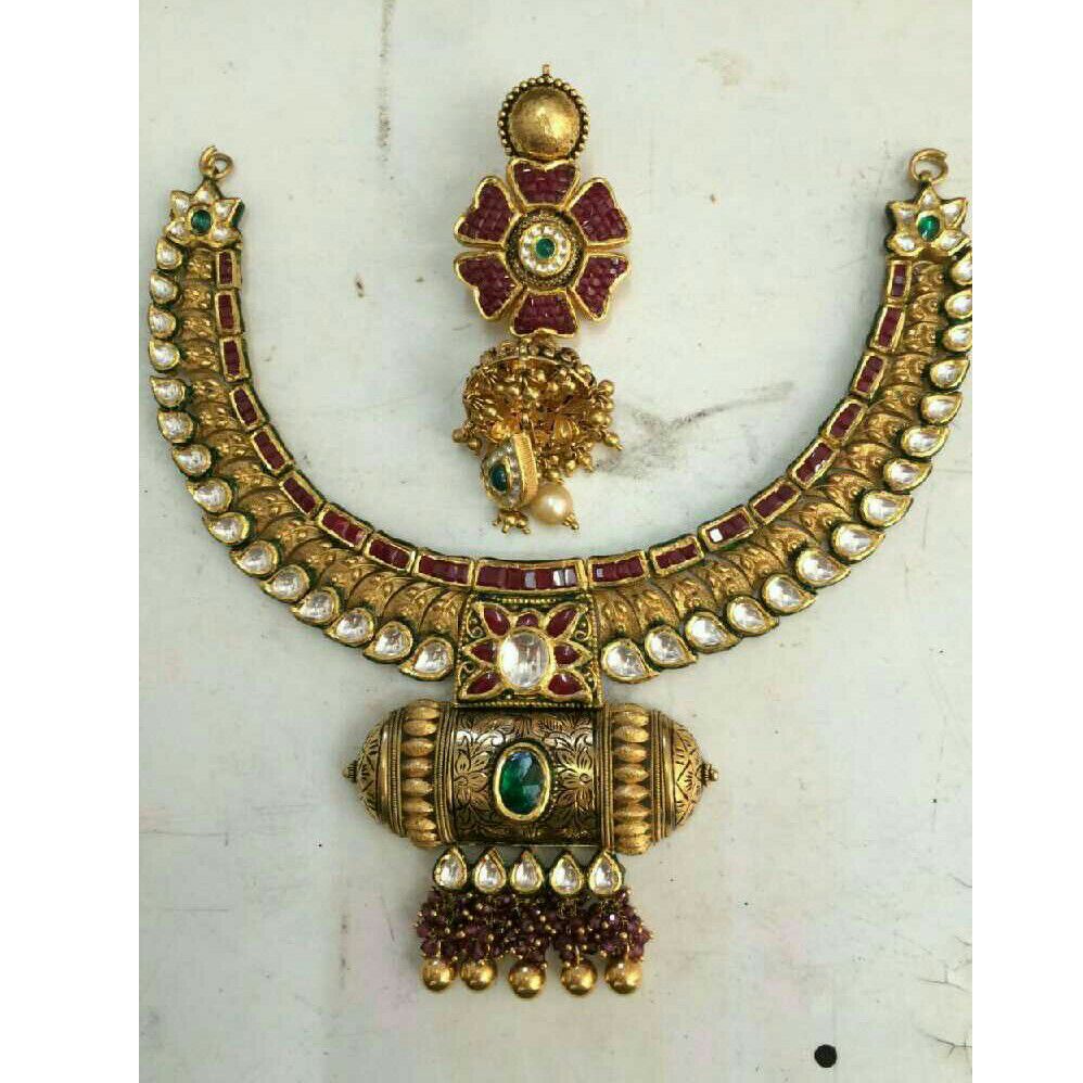 22K/916 Gold Antique Exclusive Necklace Set