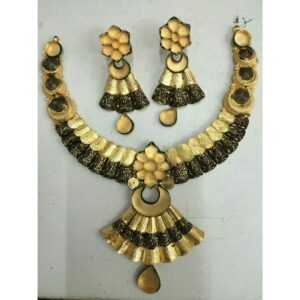22K / 916 Yellow Gold Antique Designer Necklace Set