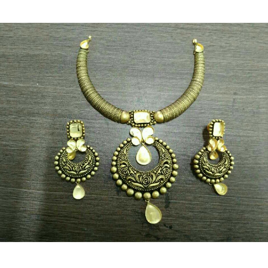 22K/916 Gold Traditional Designer Set