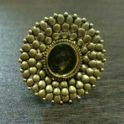 22K/916 Gold Traditional Antique Ladies Ring