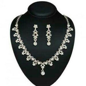 Artificial Attractive Necklace Set