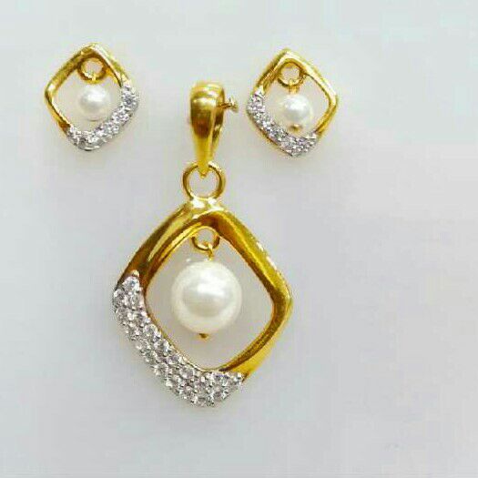 Fancy Pendents Set