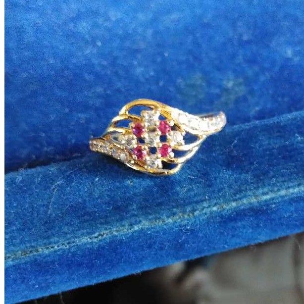 22K / 916 Gold Indian Classic Ladies Ring