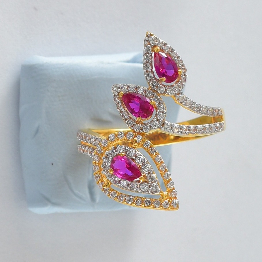 22KT Gold Hallmark Engagement Ring