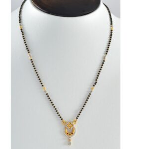 22KT Gold Hallmark New Everstylish Design Mnagalsutra