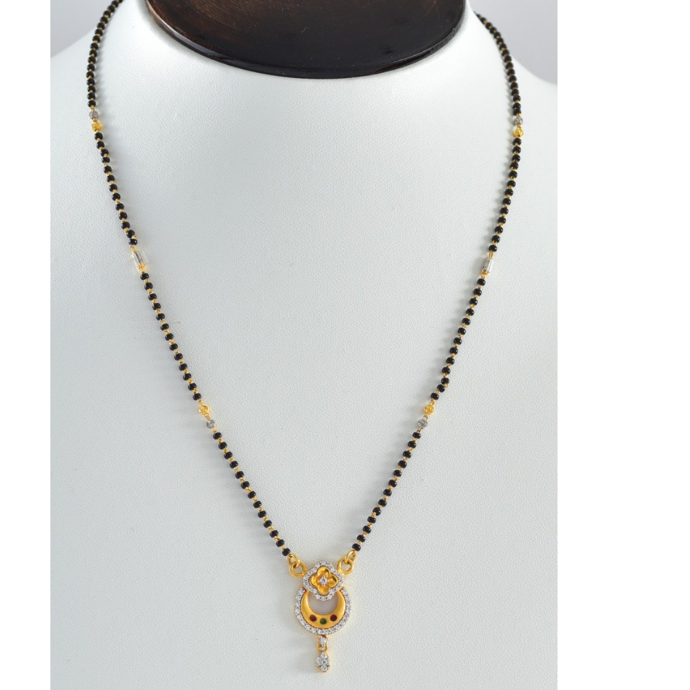 22KT Gold Hallmark New Everstylish Design Mnagalsutra