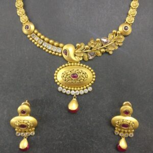22 kt gold antique flower design necklace set