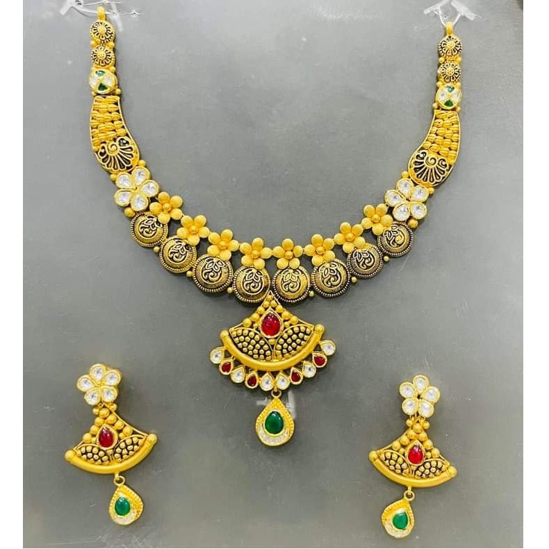 22KT Gold Antique Classic Necklace Set
