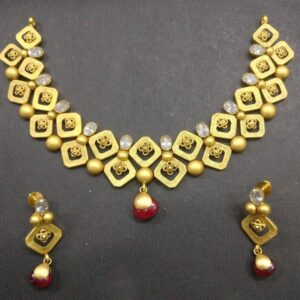 22K Gold square with ruby hanging Necklace Set