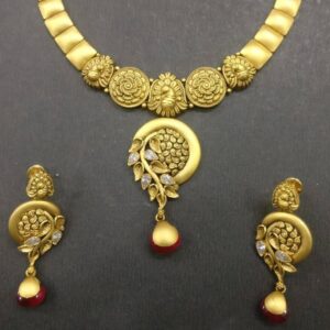 916 Gold peacock design Necklace Set