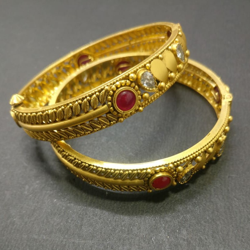 Antique patla