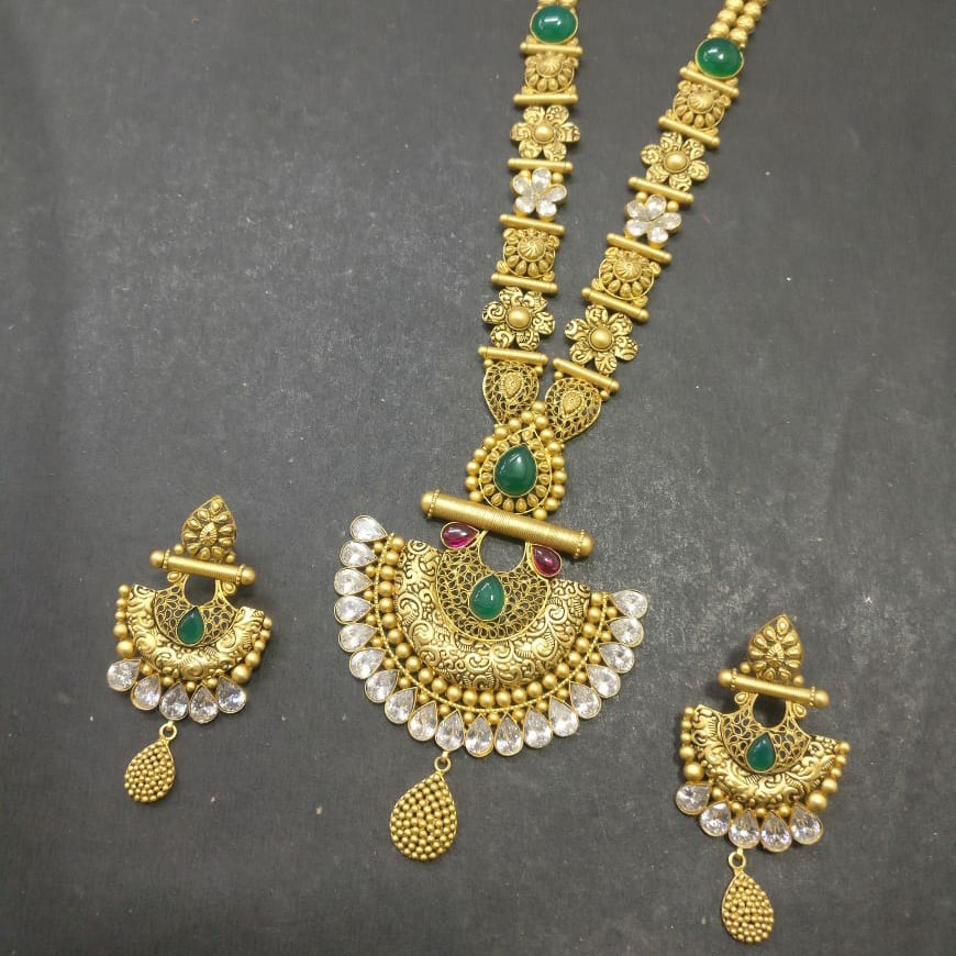 Antique long set