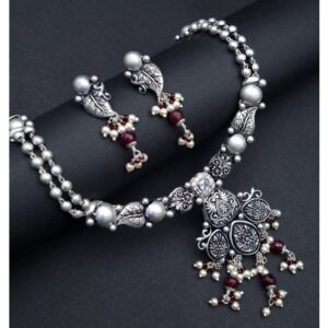 Gilded Glamour: Antique Style Necklace and Earrings